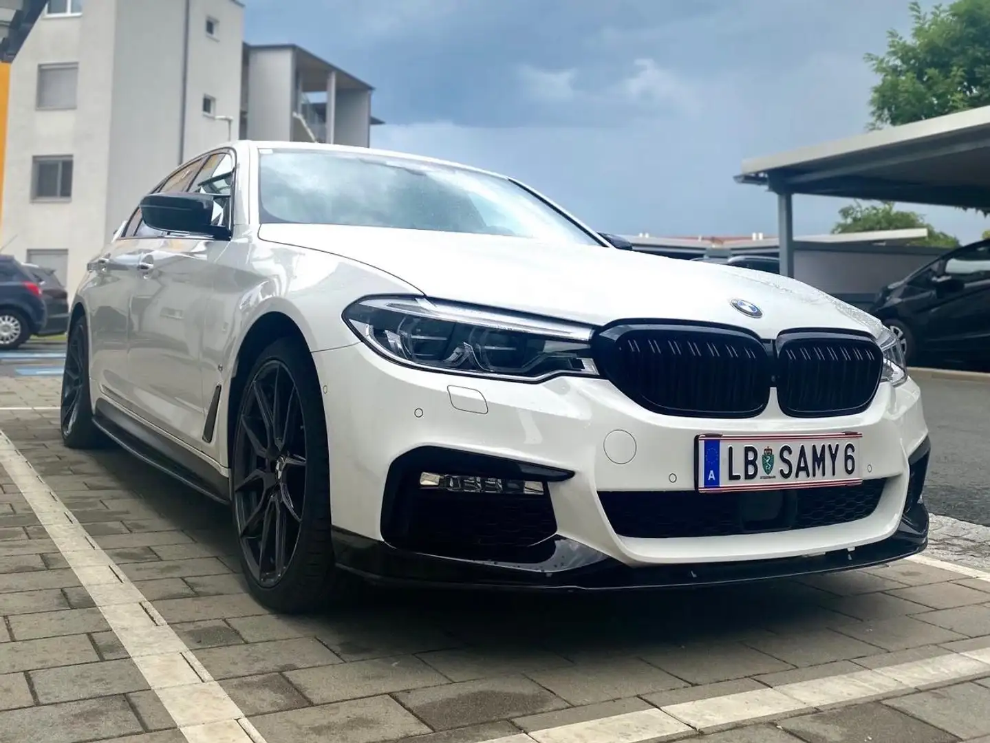 BMW 518 518d 48 V Aut. Weiß - 1