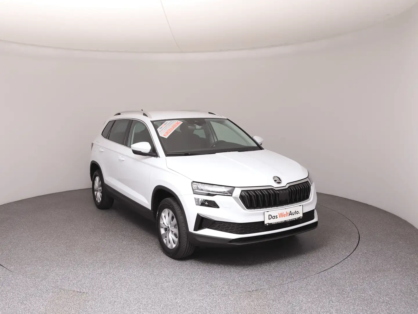Skoda Karoq Selection TSI Weiß - 2