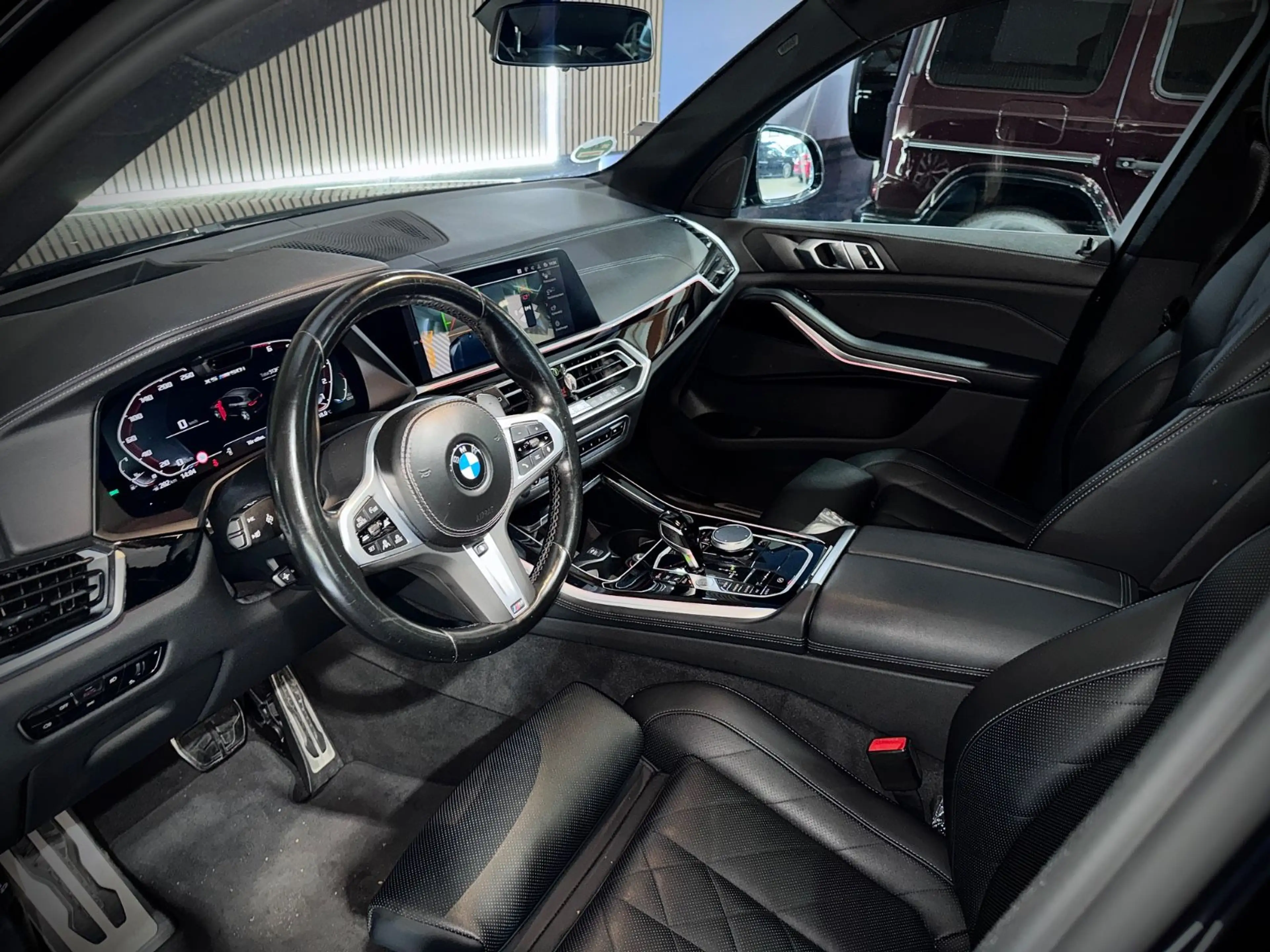 BMW X5 M — photo 9