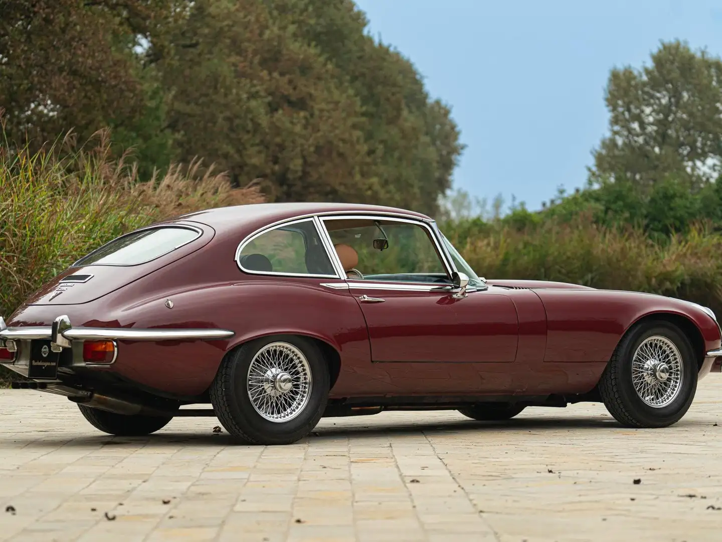 Jaguar E-Type V12 Rouge - 2