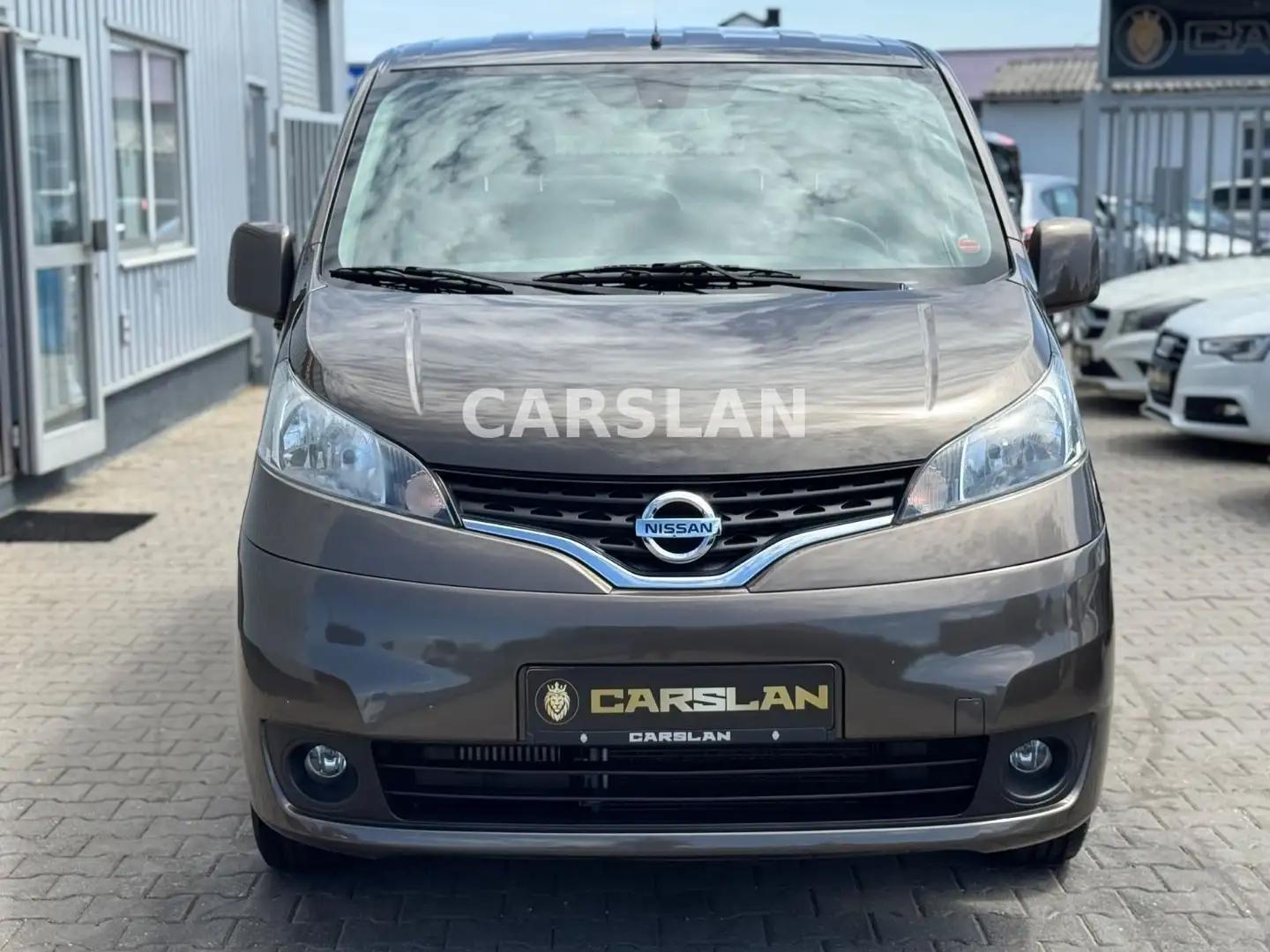 Nissan Evalia NV200 EVALIA TEKNA 1.HAND+7-SITZER+R.KAM+AHK+NAV Brun - 2