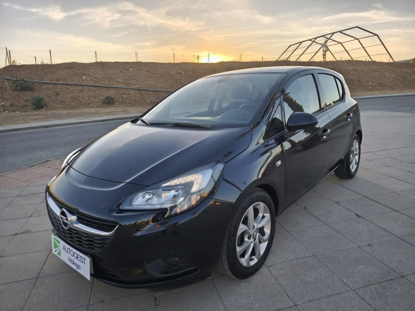 Opel Corsa 1.4 120 Aniversario 90 Blau - 2