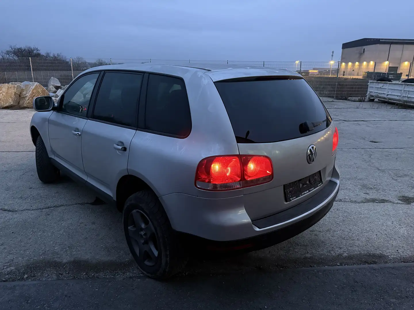 Volkswagen Touareg 2,5 R5 TDI Tiptronic Silber - 2