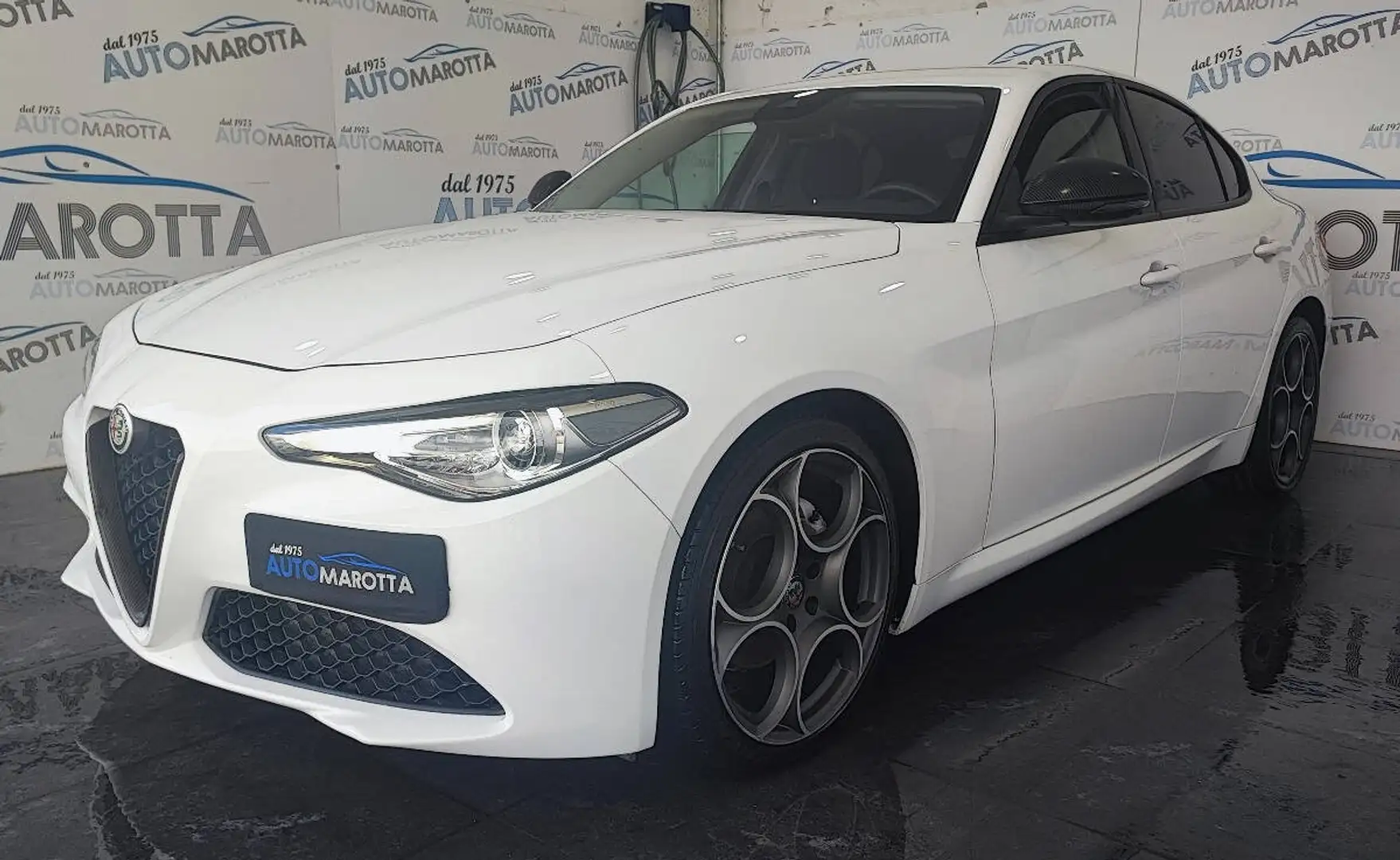 Alfa Romeo Giulia 2.2 t Super 150cv auto Blanc - 1