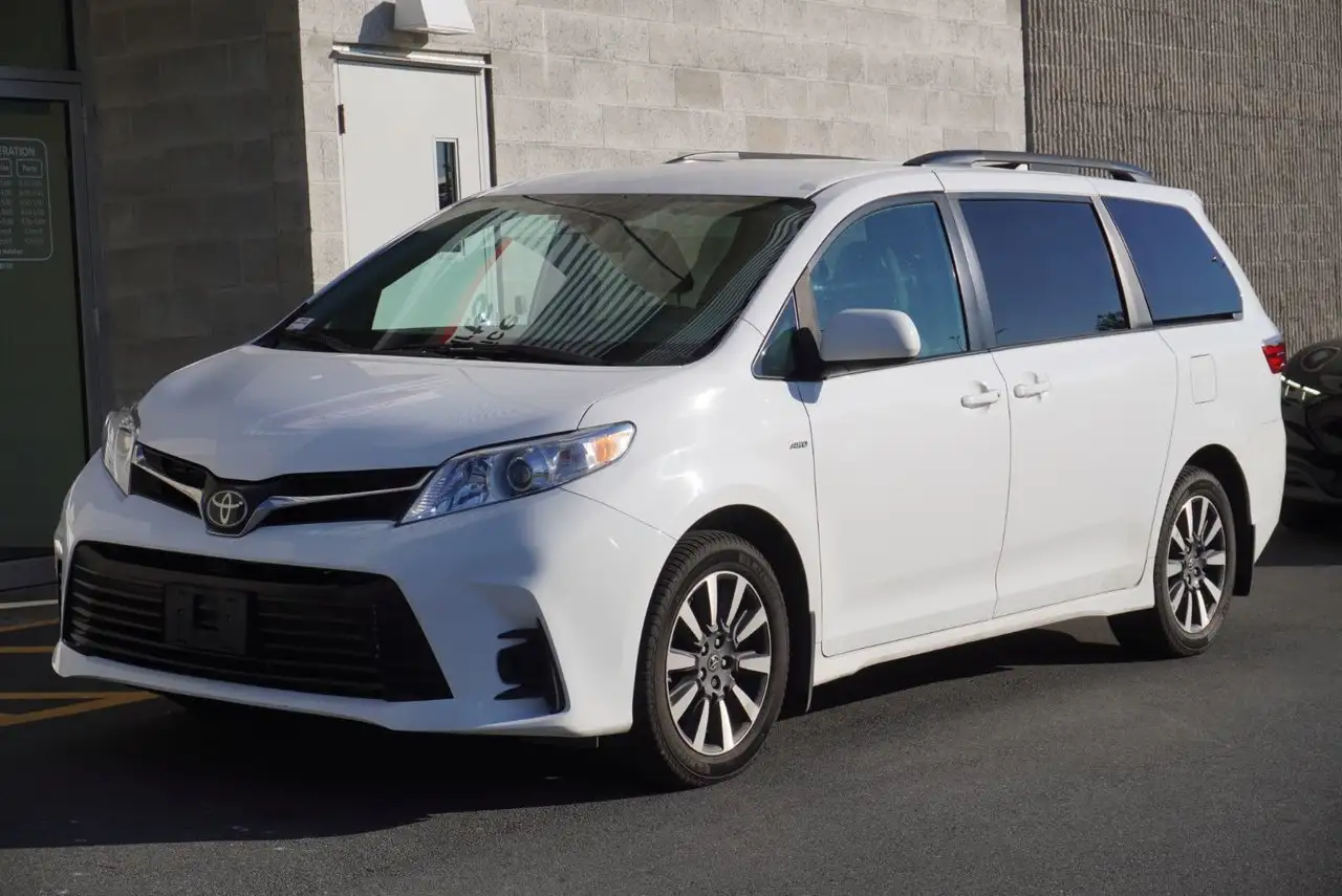 2020 Toyota Sienna