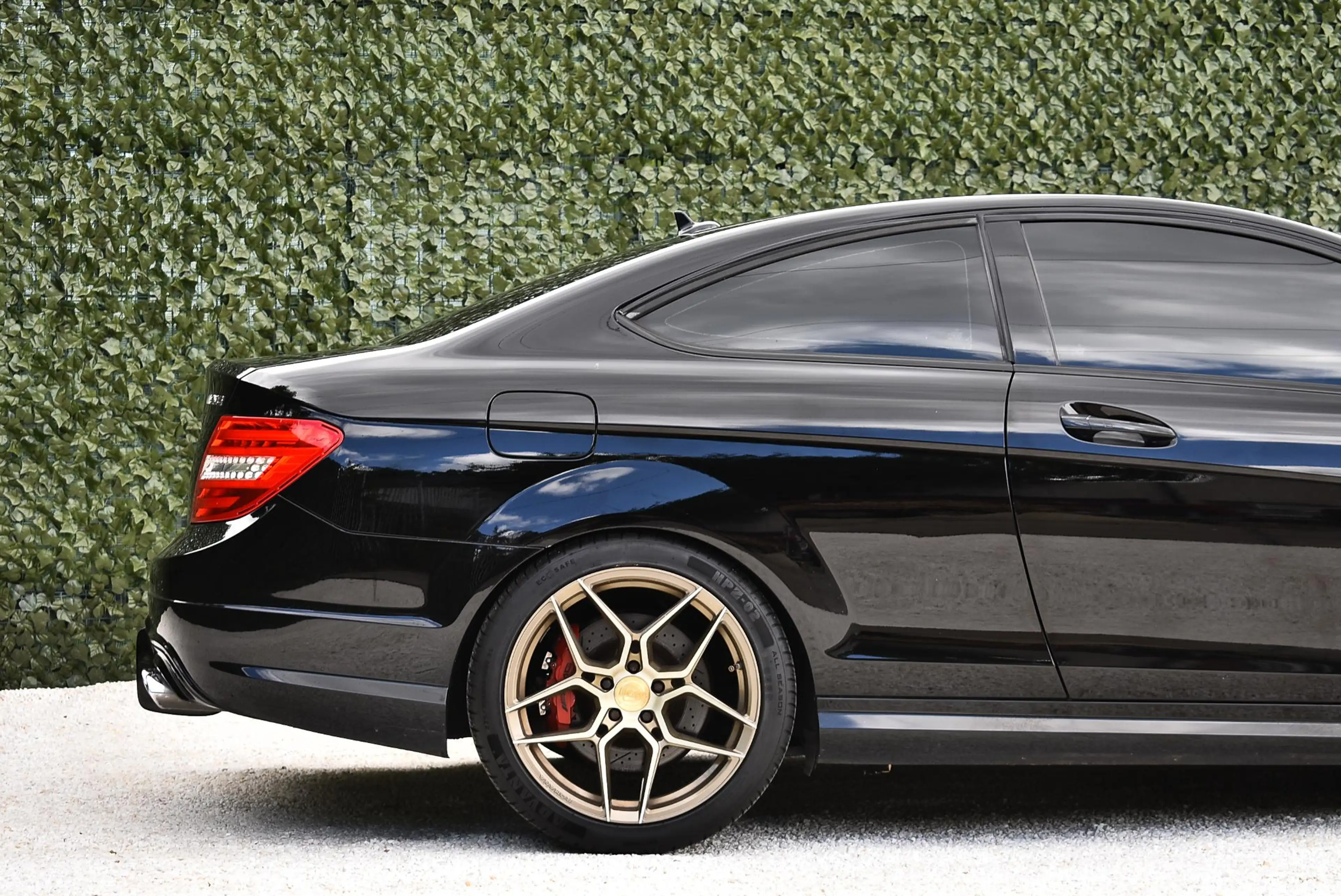 Mercedes-Benz C 63 AMG S — photo 4