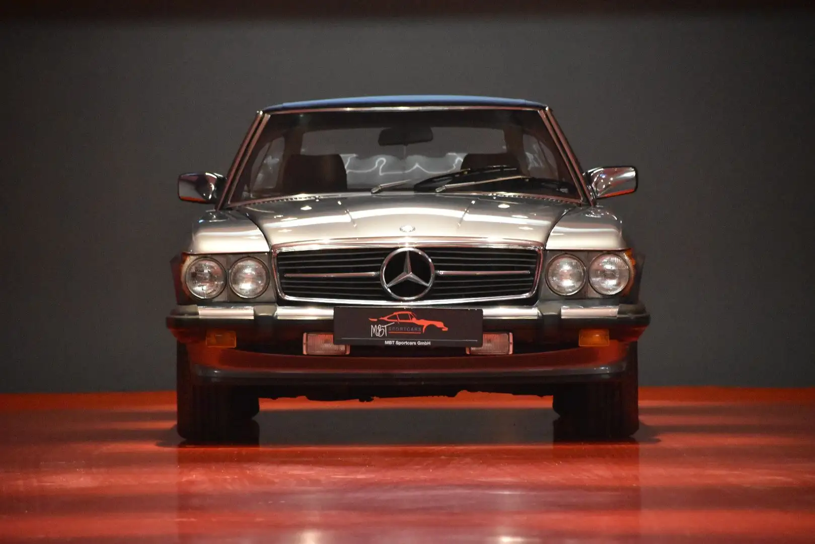 Mercedes-Benz SL 560 5,5 V8 NOTE 2/TÜVneu/EU LEUCHTEN/H-KENN!! Grau - 1