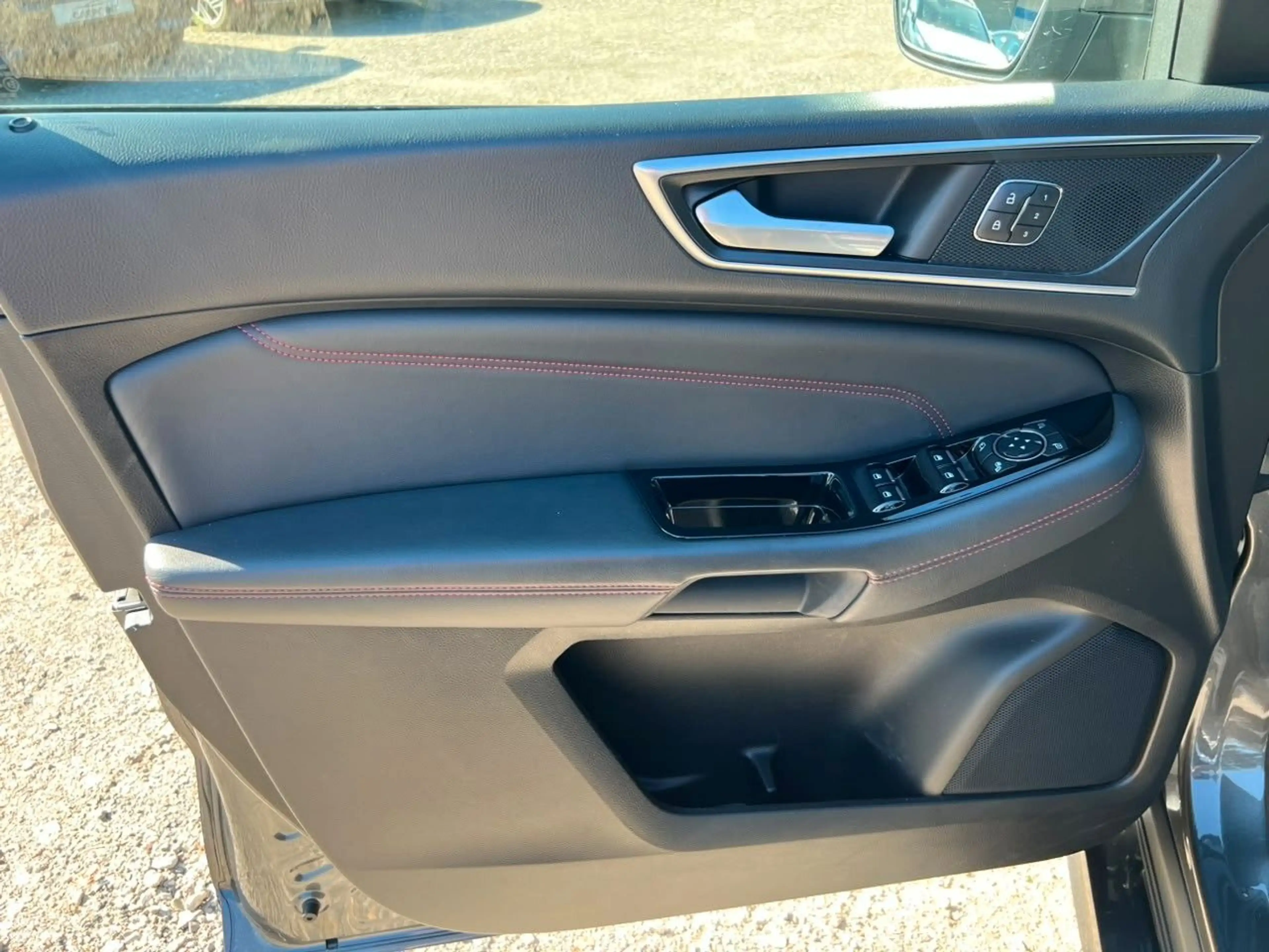 Ford S-Max 2.0 EcoBlue ST-Line Navi Klimaauto. Leder — photo 12