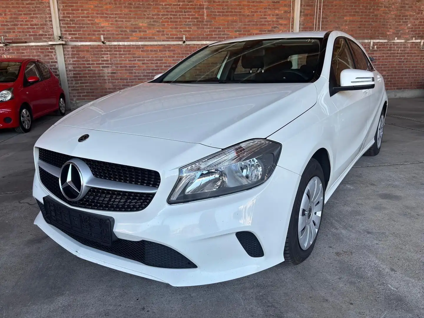 Mercedes-Benz A 160 A -Klasse CDI /MFL/TEMPO/NAVI Weiß - 1
