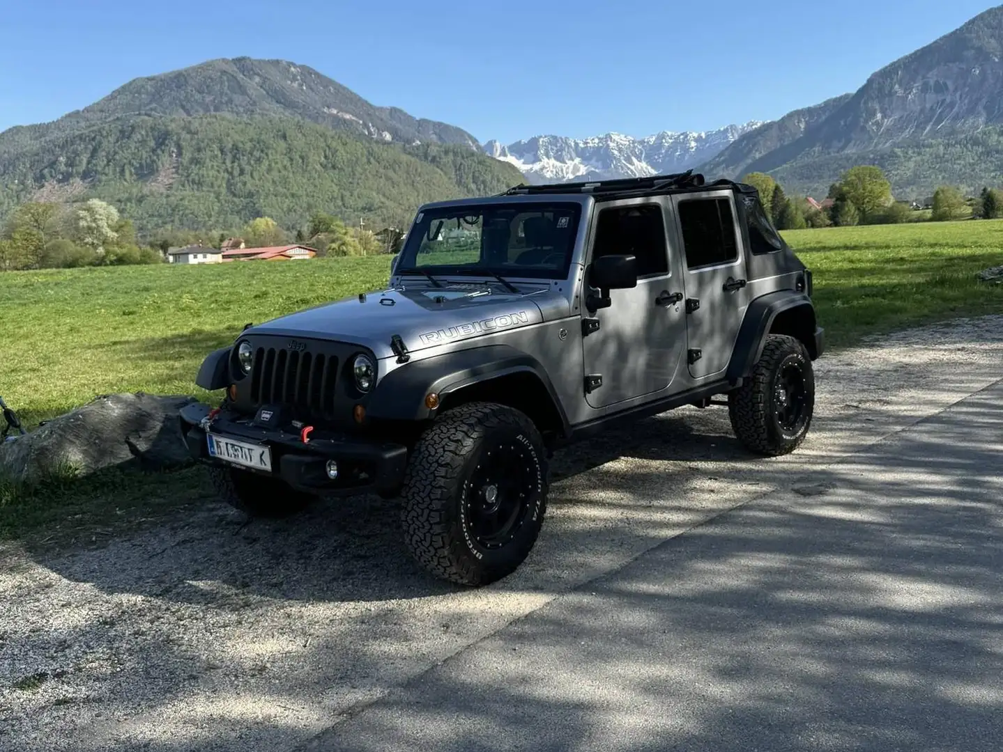 Jeep Wrangler Wrangler Unlimited Rubicon 2,8 CRD Aut. Unlimited Rubicon Grau - 1