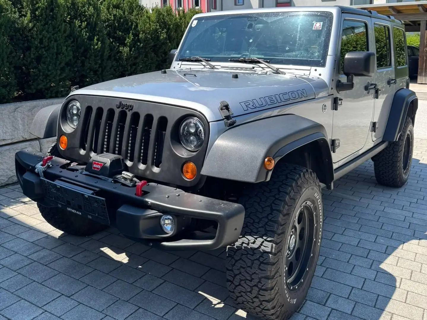 Jeep Wrangler Wrangler Unlimited Rubicon 2,8 CRD Aut. Unlimited Rubicon Grau - 2