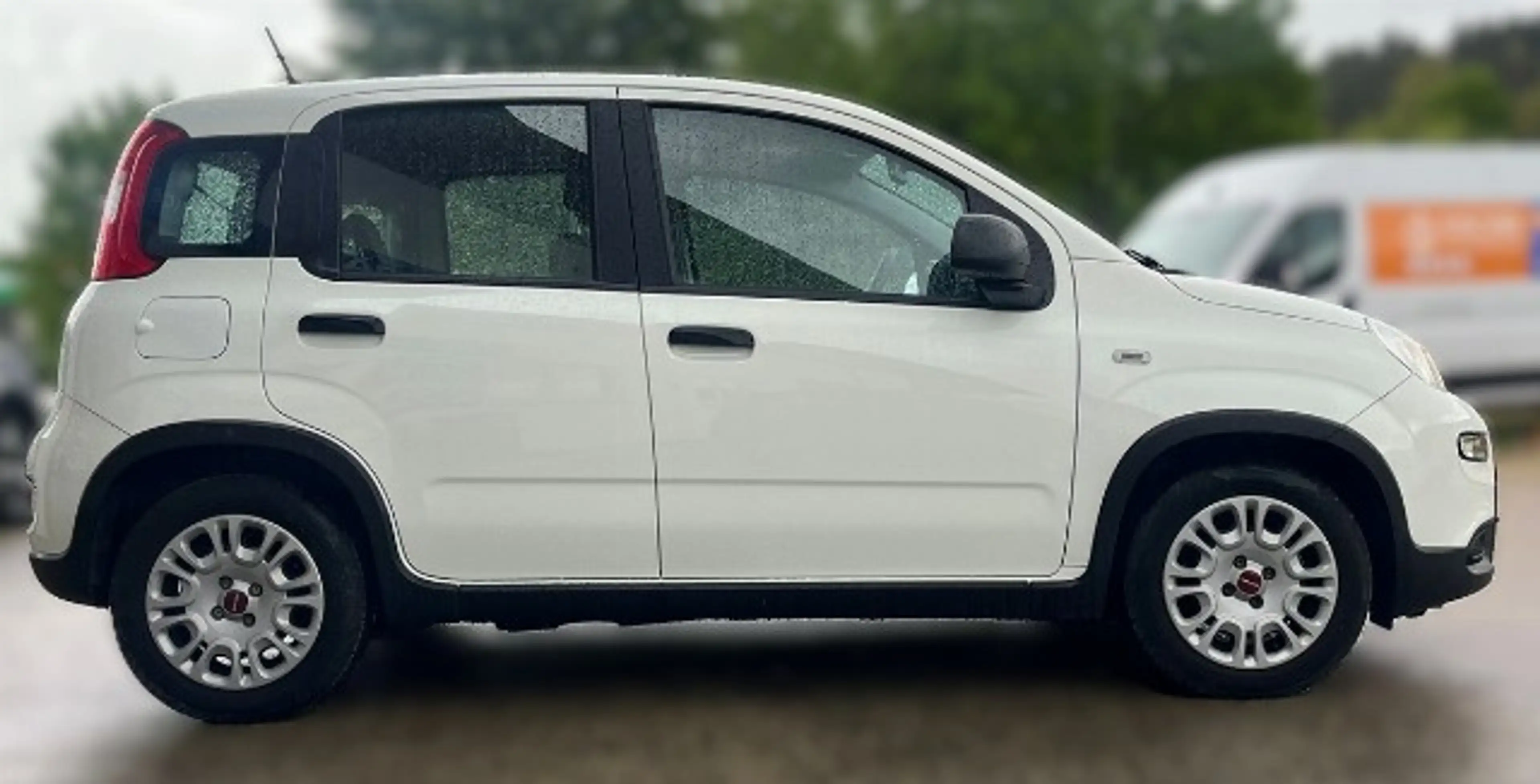 Fiat Panda 1.0 Mild Hybrid Base *Klima*wenig KM* — photo 6