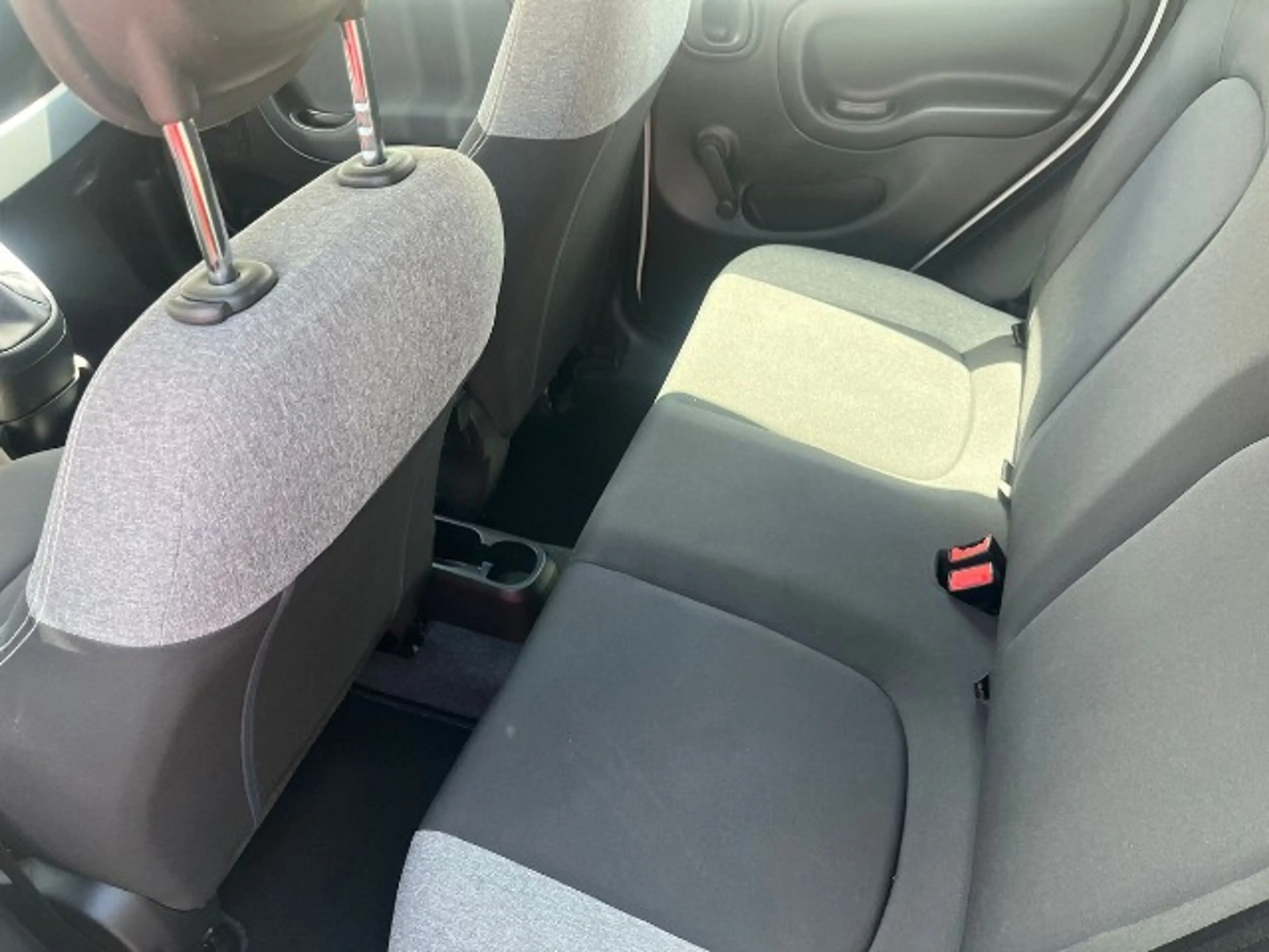 Fiat Panda 1.0 Mild Hybrid Base *Klima*wenig KM* — photo 10