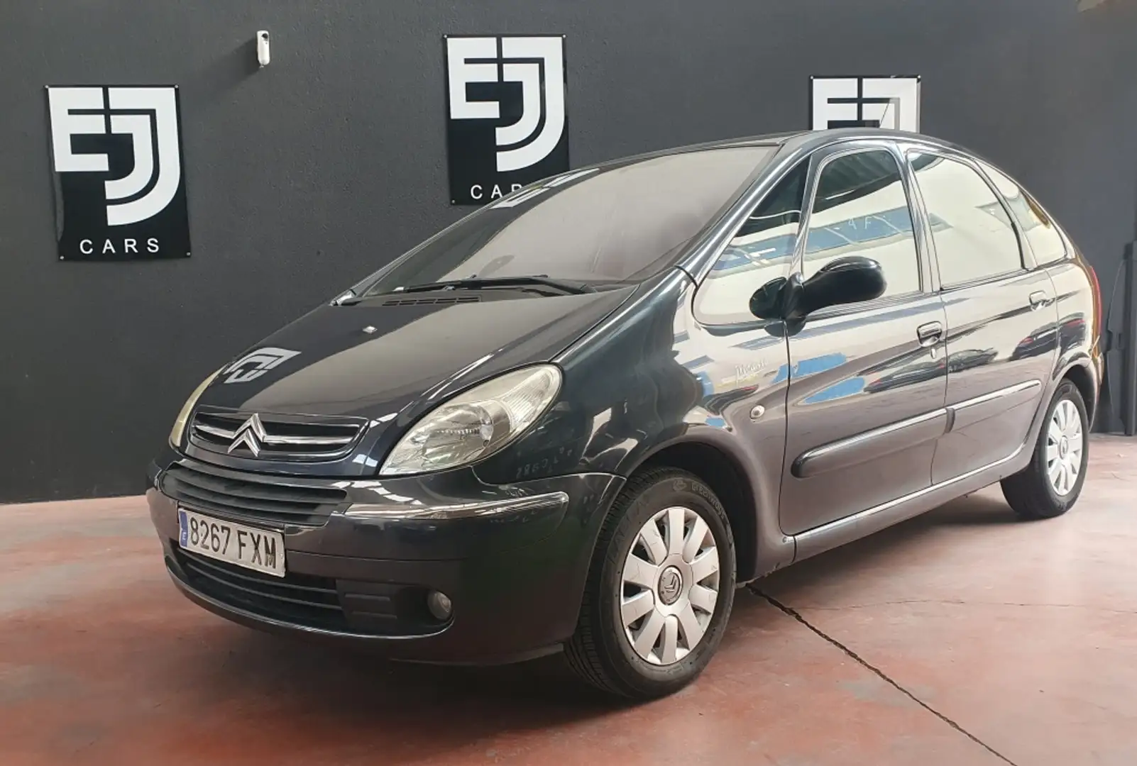Citroen Xsara Picasso 1.6i Exclusive 07 110 Gris - 2