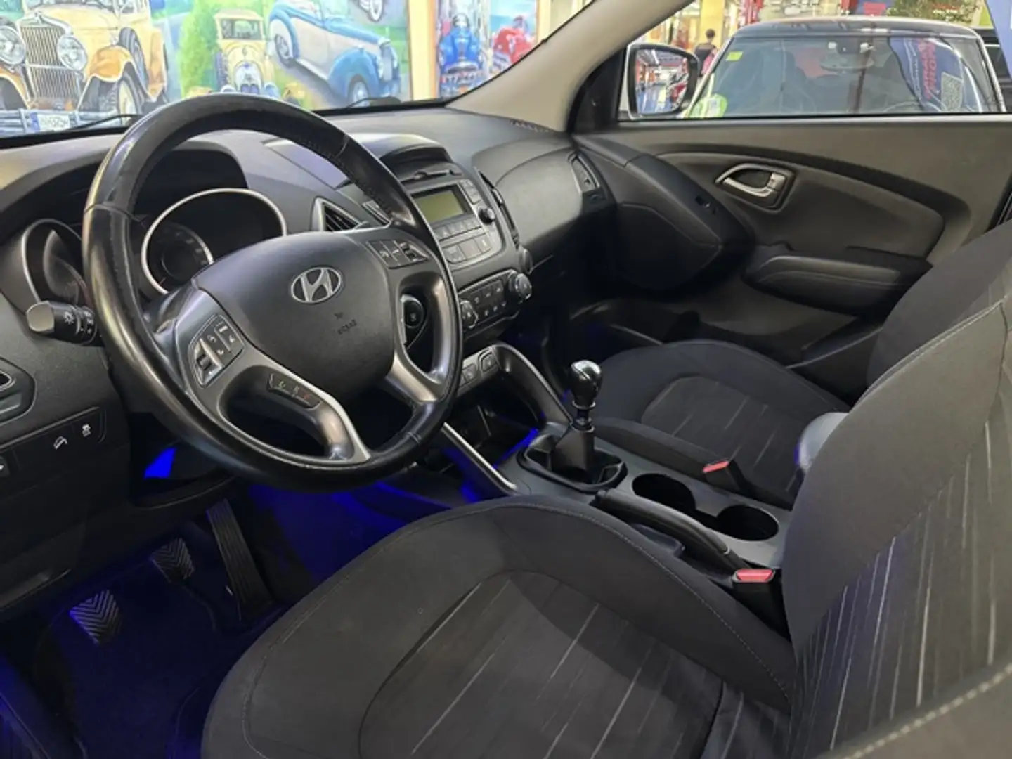 Hyundai iX35 1.7CRDI Tecno Sky 4x2 Blanco - 2