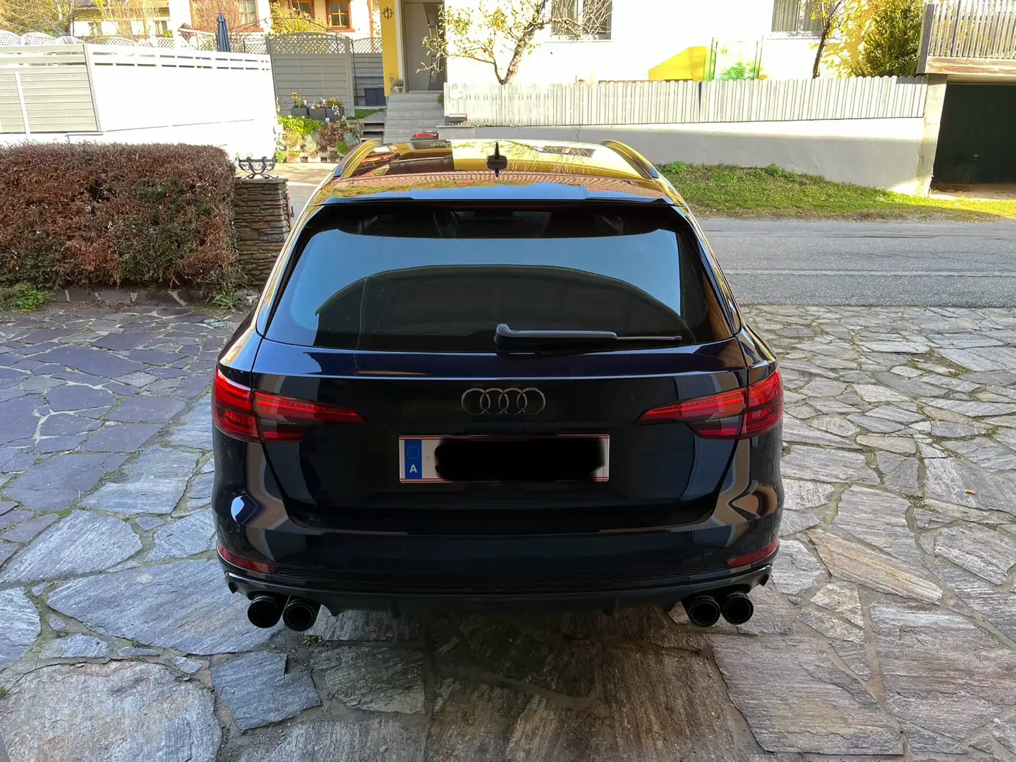 Audi S4 Avant 3,0 TFSI quattro S-tronic Bleu - 2