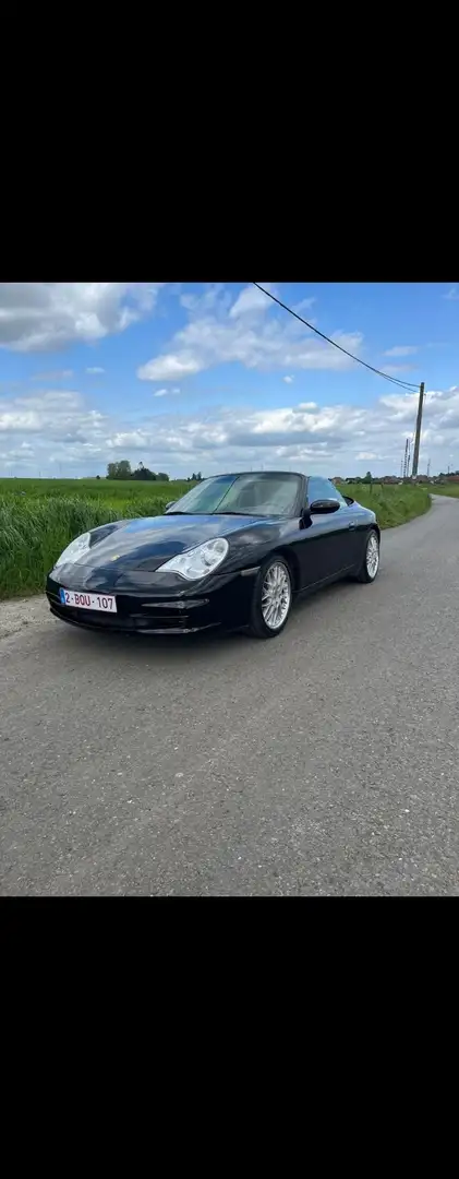 Porsche 996 911 - 1