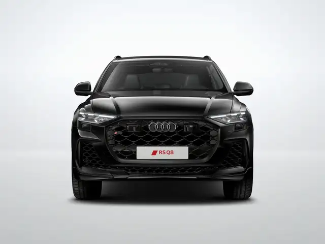 Audi RS Q8 view 2