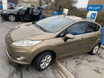 1.6 TDCi Champions Edition