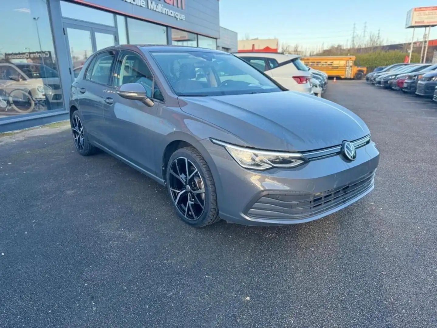Volkswagen Golf LIFE 1.0 TSI 110cv + Pack Travel Assist + CAMERA D Gris - 2