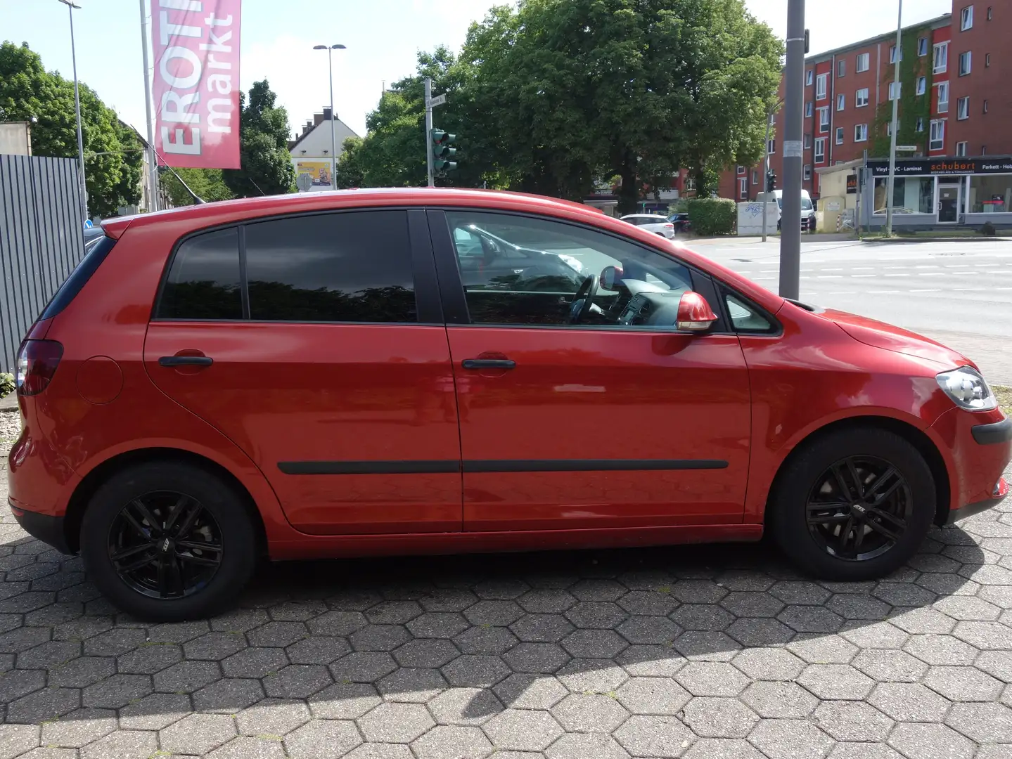 Volkswagen Golf Plus 1.6  Comfortline TÜV 7.2027 Rouge - 1