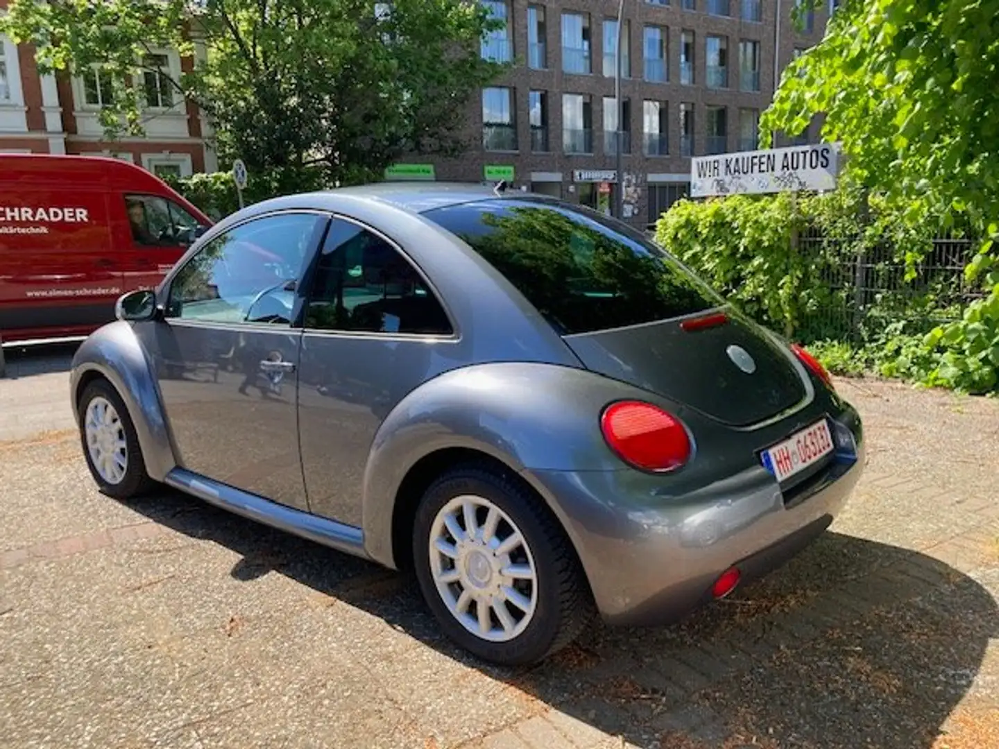 Volkswagen New Beetle 1.6 Miami Grau - 2