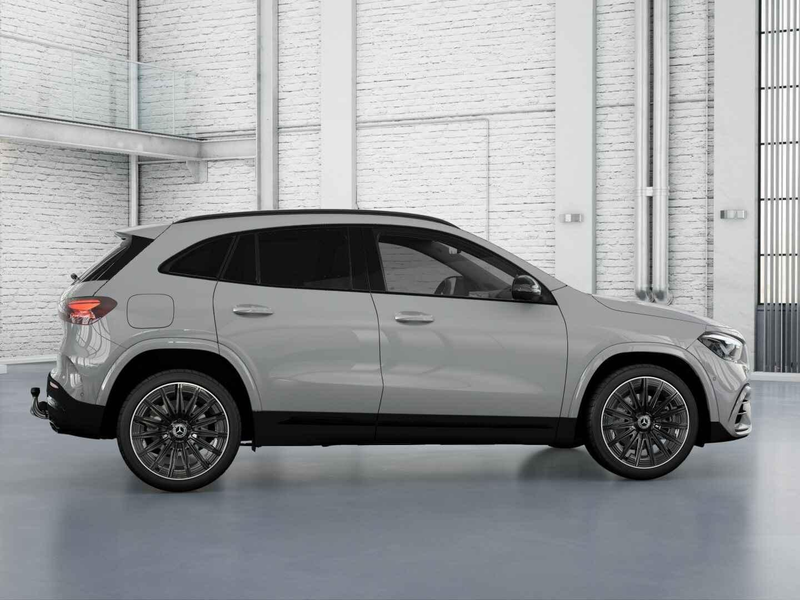 Mercedes-Benz GLA 250 e 140 Years Edition — photo 7