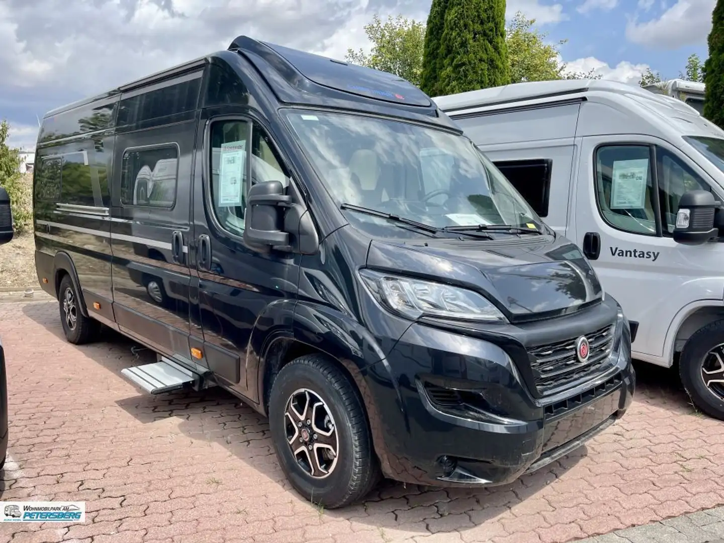Euramobil Van 635 EB Automatik * Lithium * Solar Nero - 1