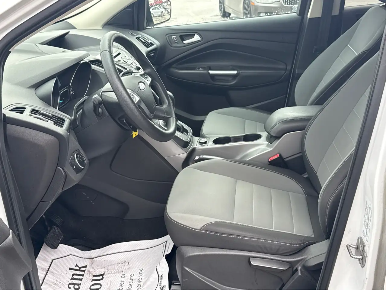Ford Escape снимка Ford Escape