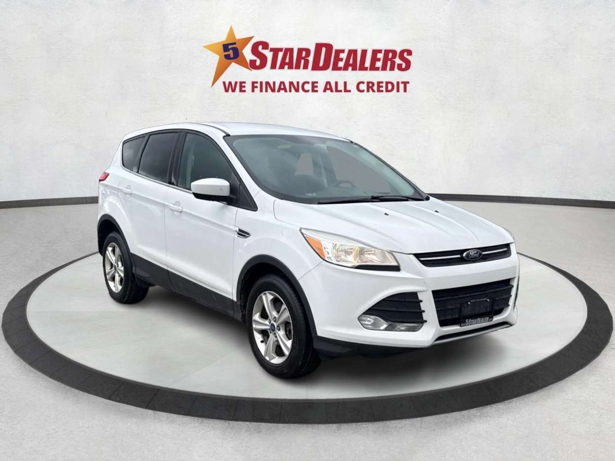 White 2013 Ford Escape SE AWD SUV / Crossover All-Wheel Drive Automatic
