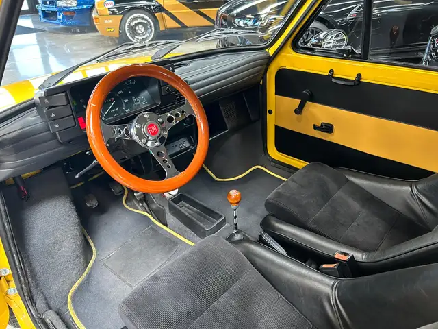 Fiat 126 view 10