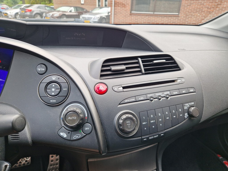 Honda Civic 1.4i Automaat Sport 5-drs Airco Trekhaak — photo 10