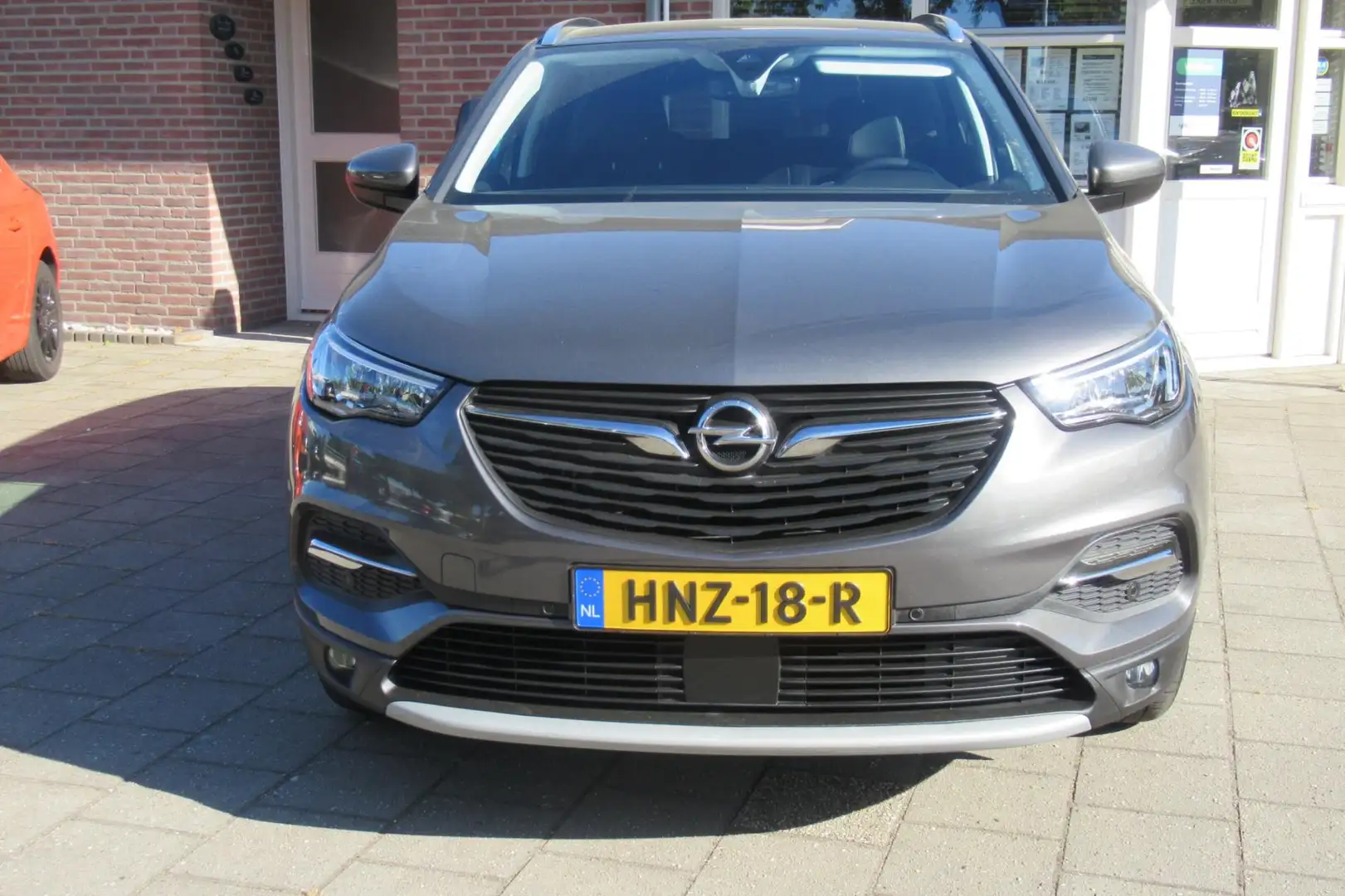 Opel Grandland X 1.6 Turbo Hybrid4 Elegance Grigio - 2