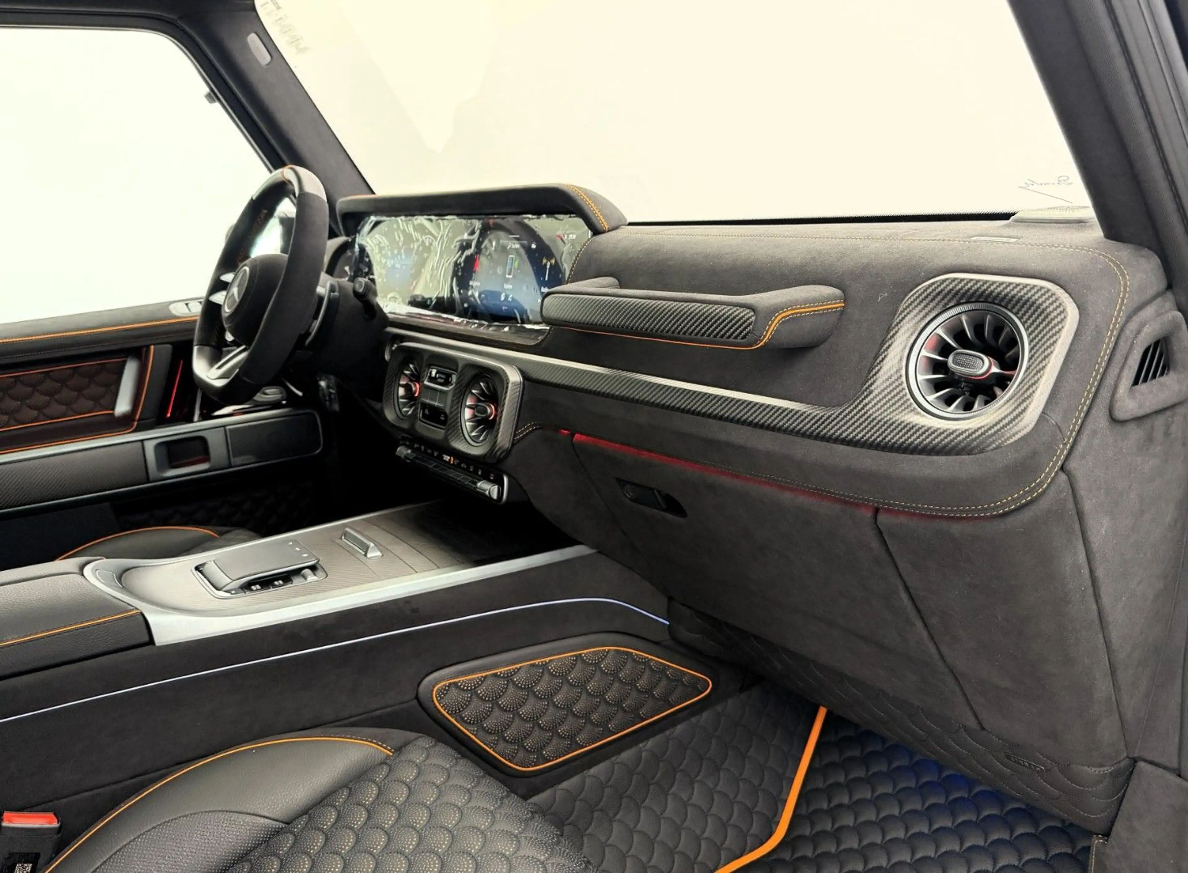 Mercedes-Benz G 63 AMG G63 BRABUS 800 °Carbon matt°2026°Starlight° — photo 11