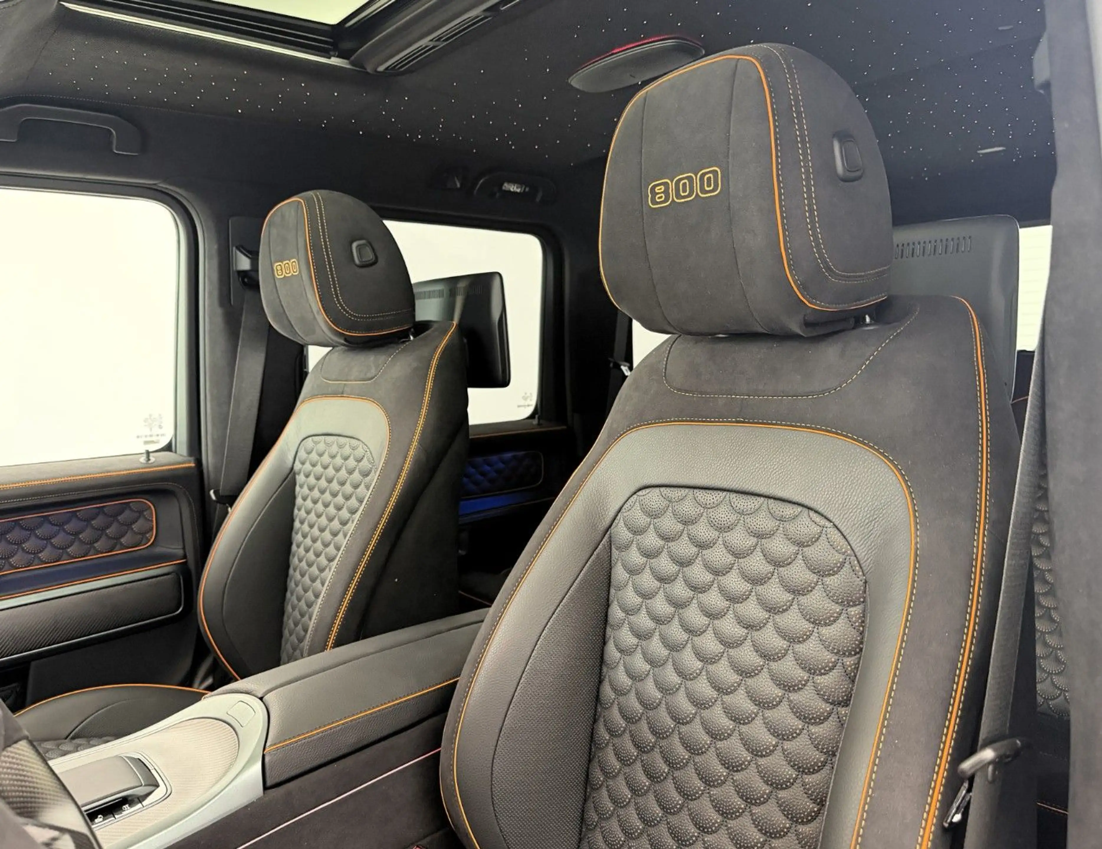 Mercedes-Benz G 63 AMG G63 BRABUS 800 °Carbon matt°2026°Starlight° — photo 2