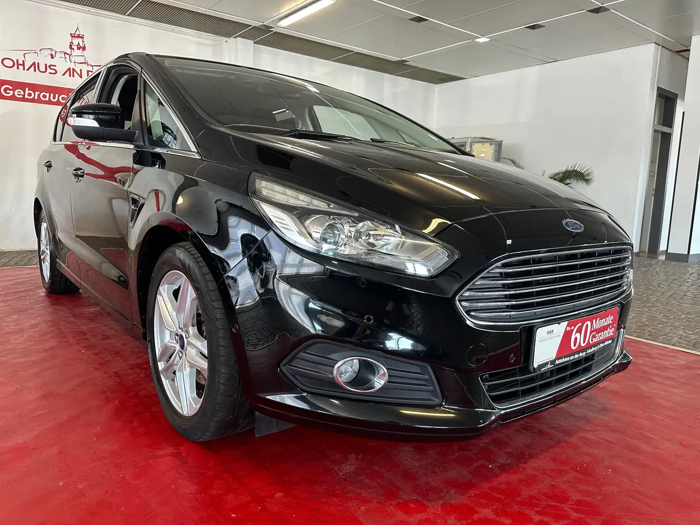 Ford S-Max 2.0 TDCi Titanium- 7Sitzer- Scheckheft Schwarz - 1