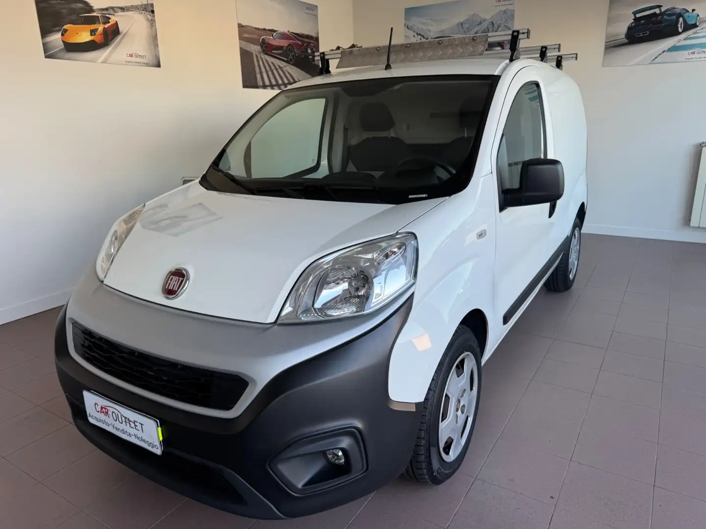 Fiat Fiorino Fiorino 1.3 MJT 80CV Cargo SX lucchetti Radio Blue Blanc - 1