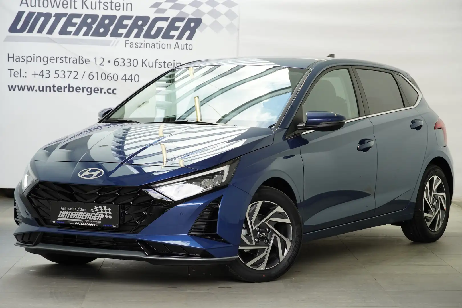 Hyundai i20 GO Plus 1.0 T-GDI DCT Blau - 2