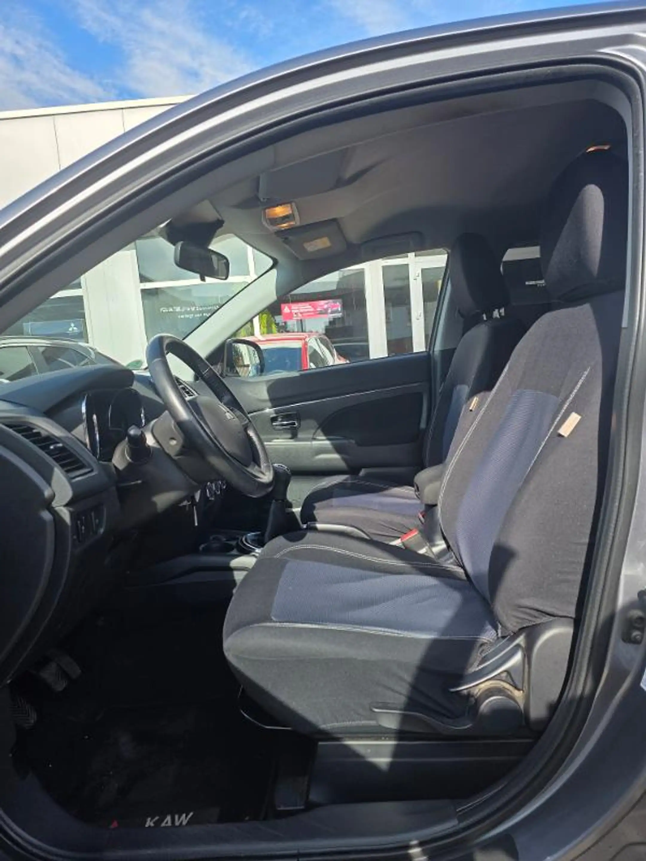 Mitsubishi ASX Klassik Kollektion 1.6 MIVEC — photo 4