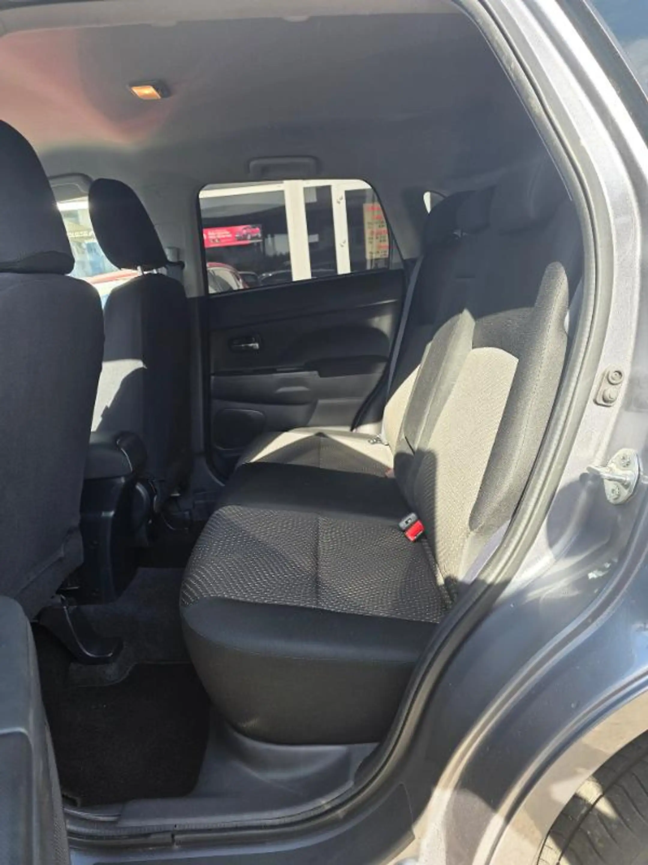 Mitsubishi ASX Klassik Kollektion 1.6 MIVEC — photo 5