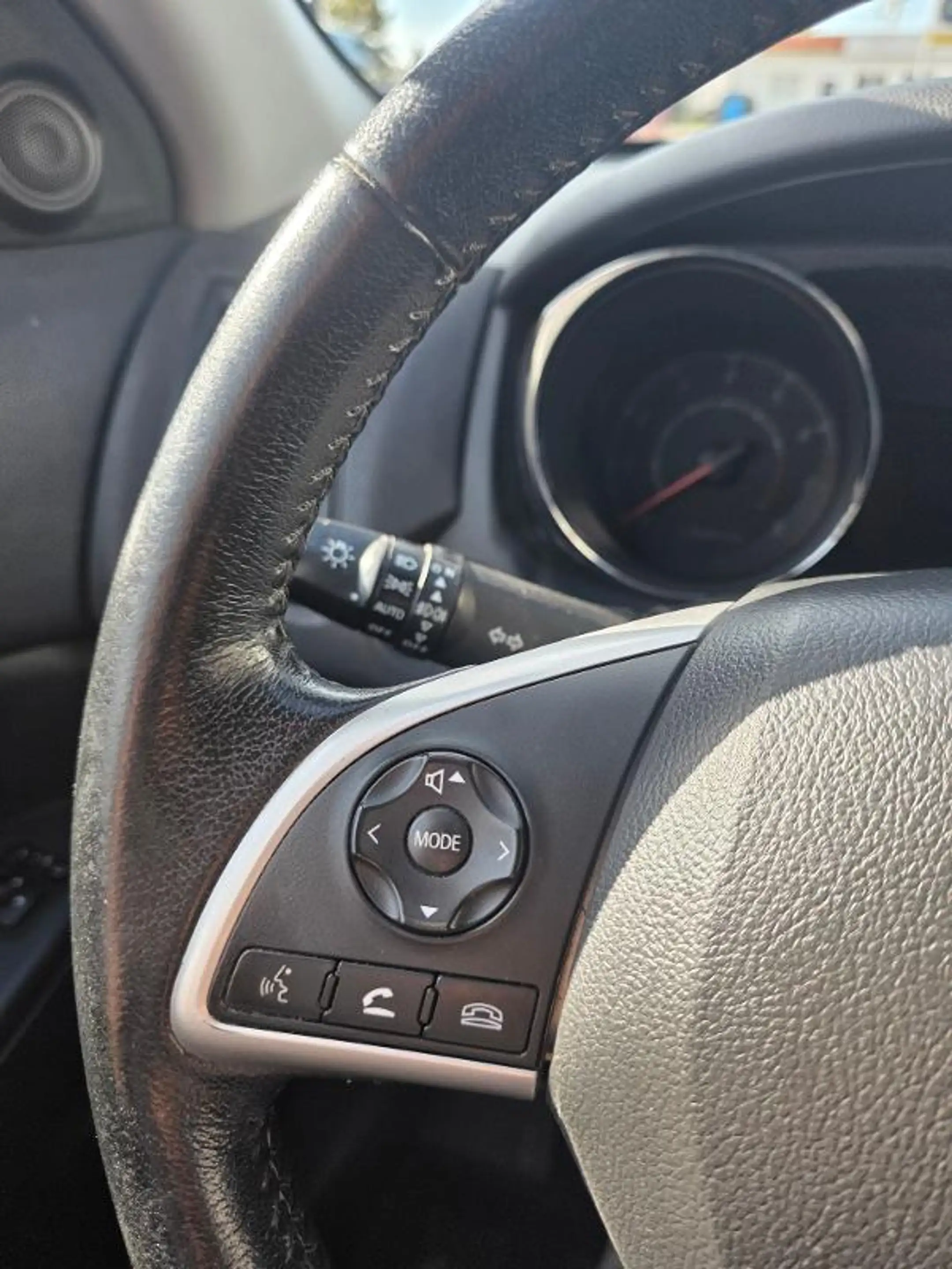 Mitsubishi ASX Klassik Kollektion 1.6 MIVEC — photo 10