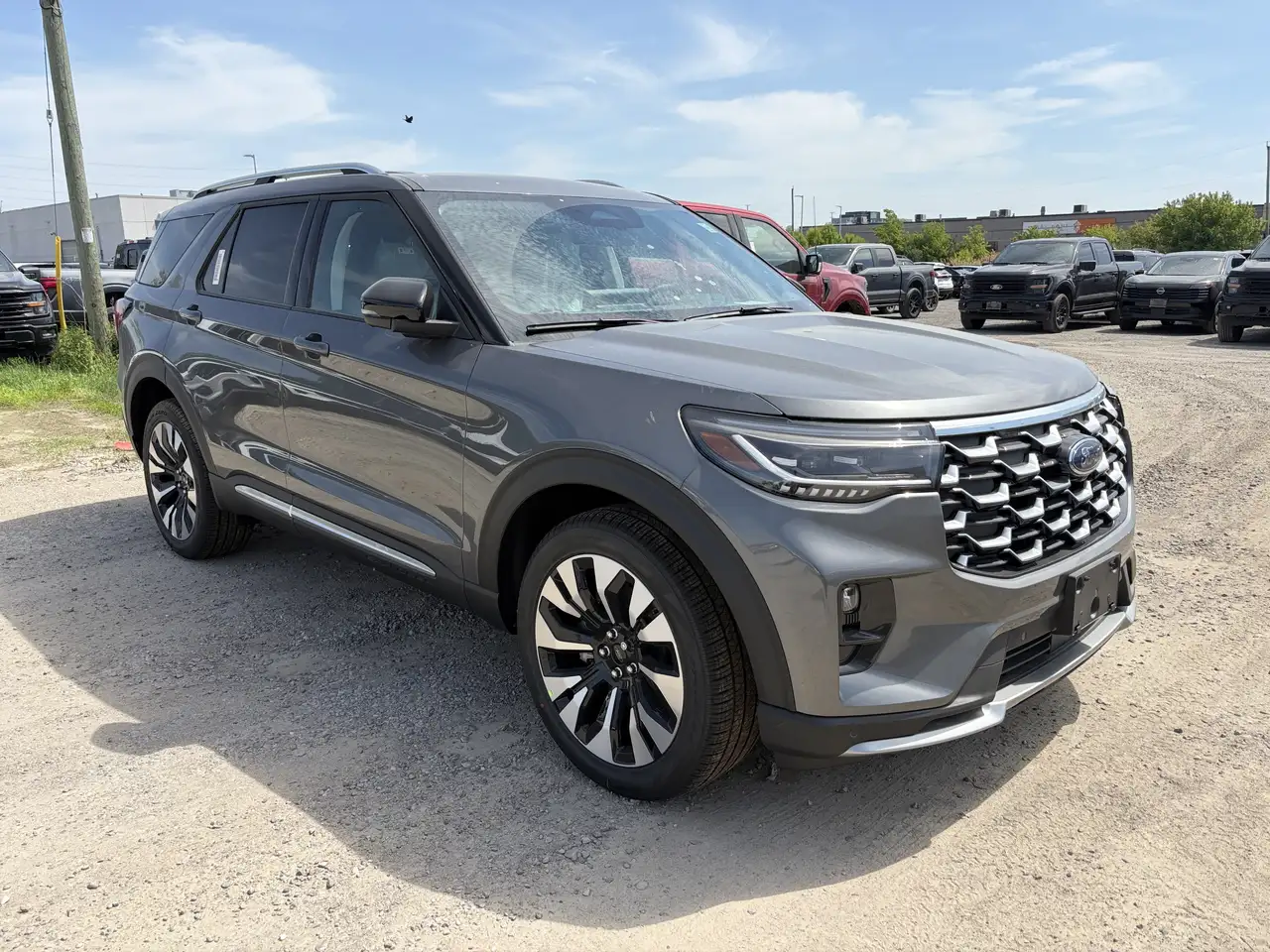 Ford Explorer снимка Ford Explorer
