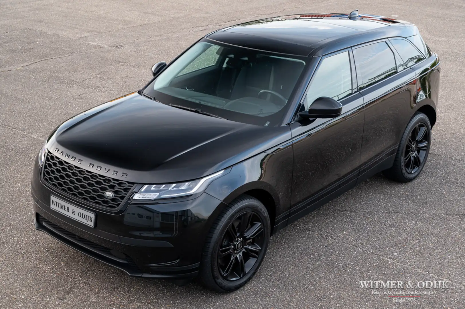 Land Rover Range Rover Velar 2.0 P400e panodak, btw auto, black pack Zwart - 2