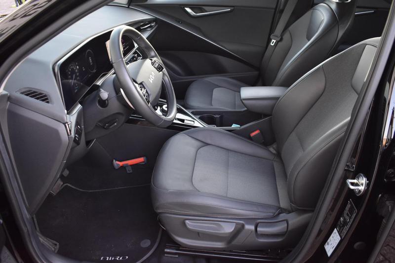 Kia e-Niro EV DynamicLine 64.8 kWh | Nieuw Model | 100% SOH | — photo 8