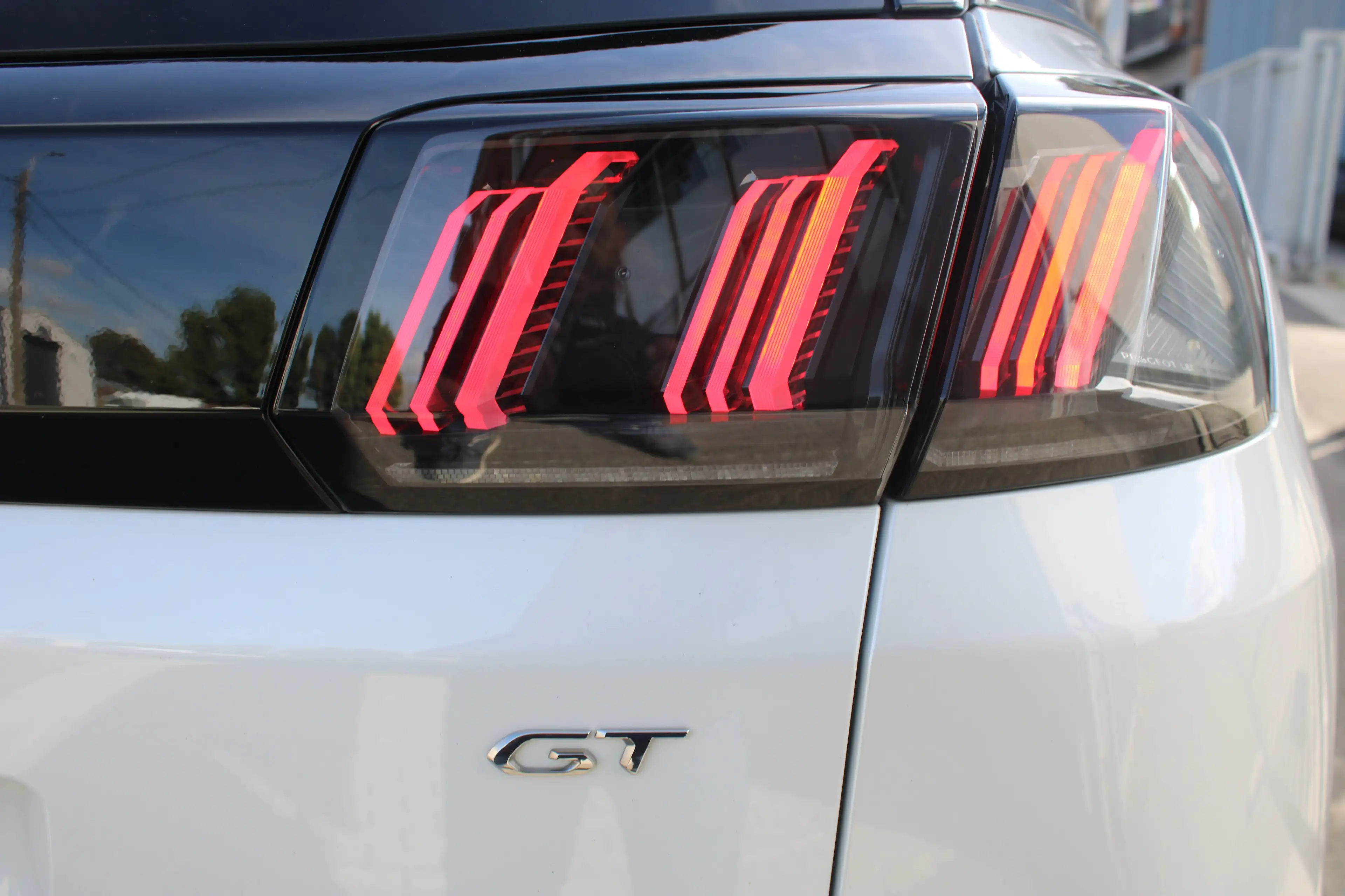 Peugeot 3008 1.5HDi GT+BOÎTE AUTO+CUIR+CAMERA+++ — photo 10