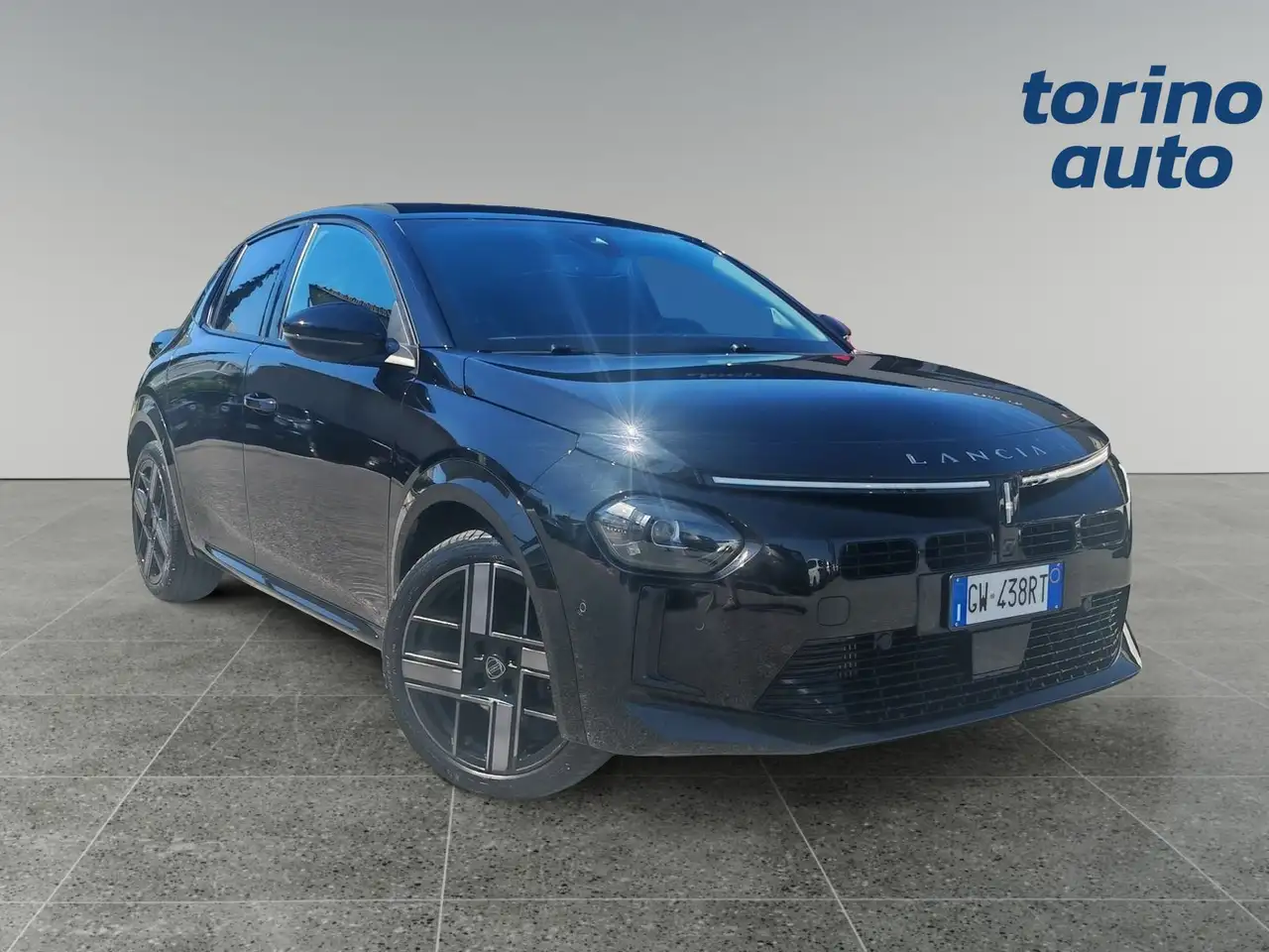 Lancia Ypsilon 2024
