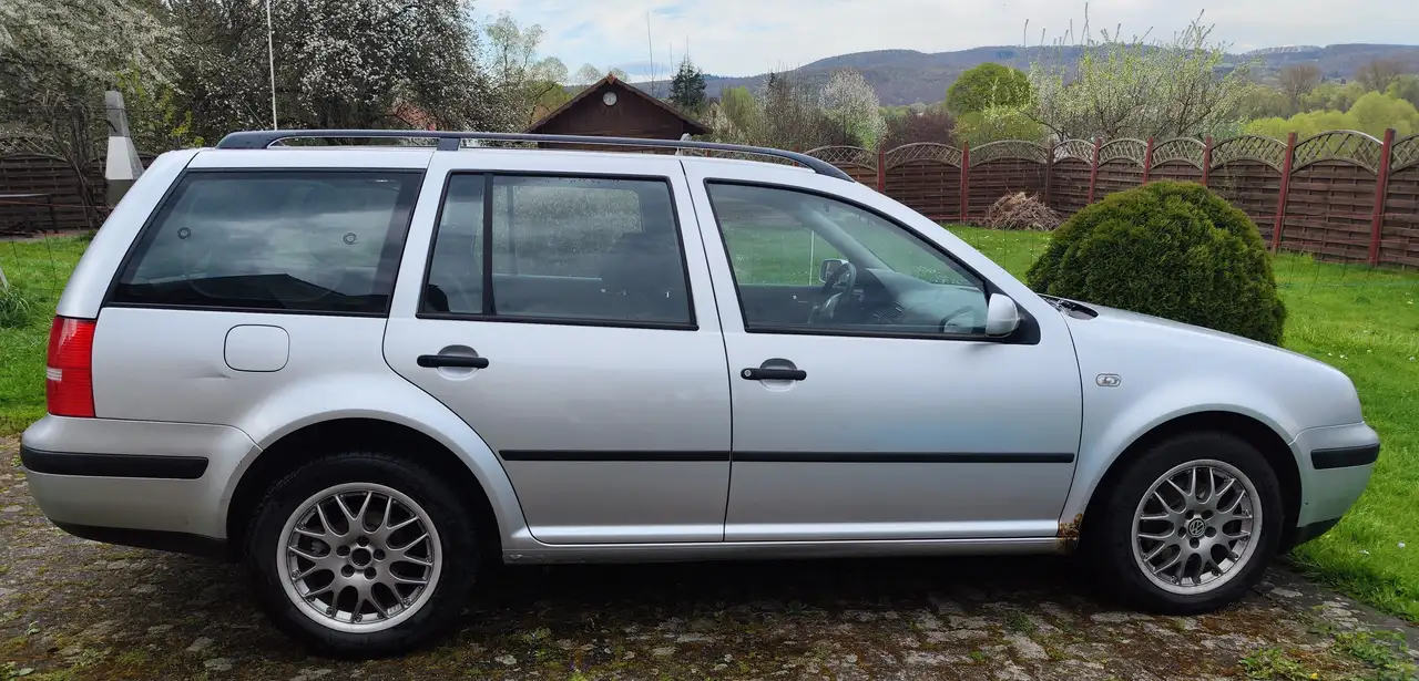 Volkswagen Golf Variant