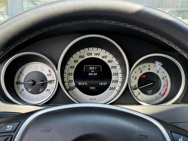 Mercedes-Benz C 180 CGI BlueEfficiency 1.HD/Scheckheft — photo 9