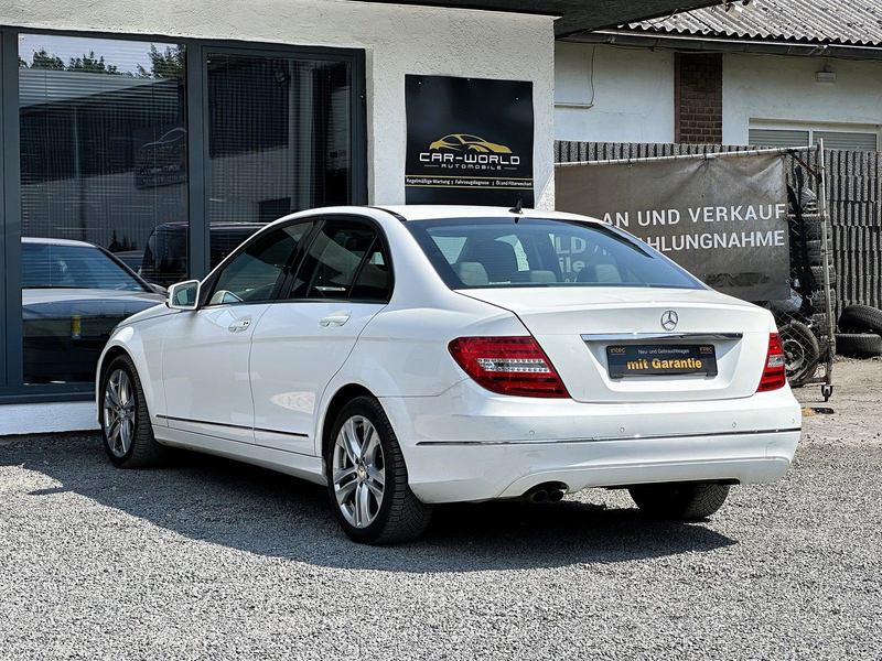 Mercedes-Benz C 180 CGI BlueEfficiency 1.HD/Scheckheft — photo 4