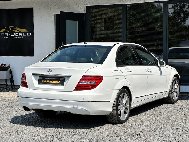 Mercedes-Benz C 180 CGI BlueEfficiency 1.HD/Scheckheft — photo 3